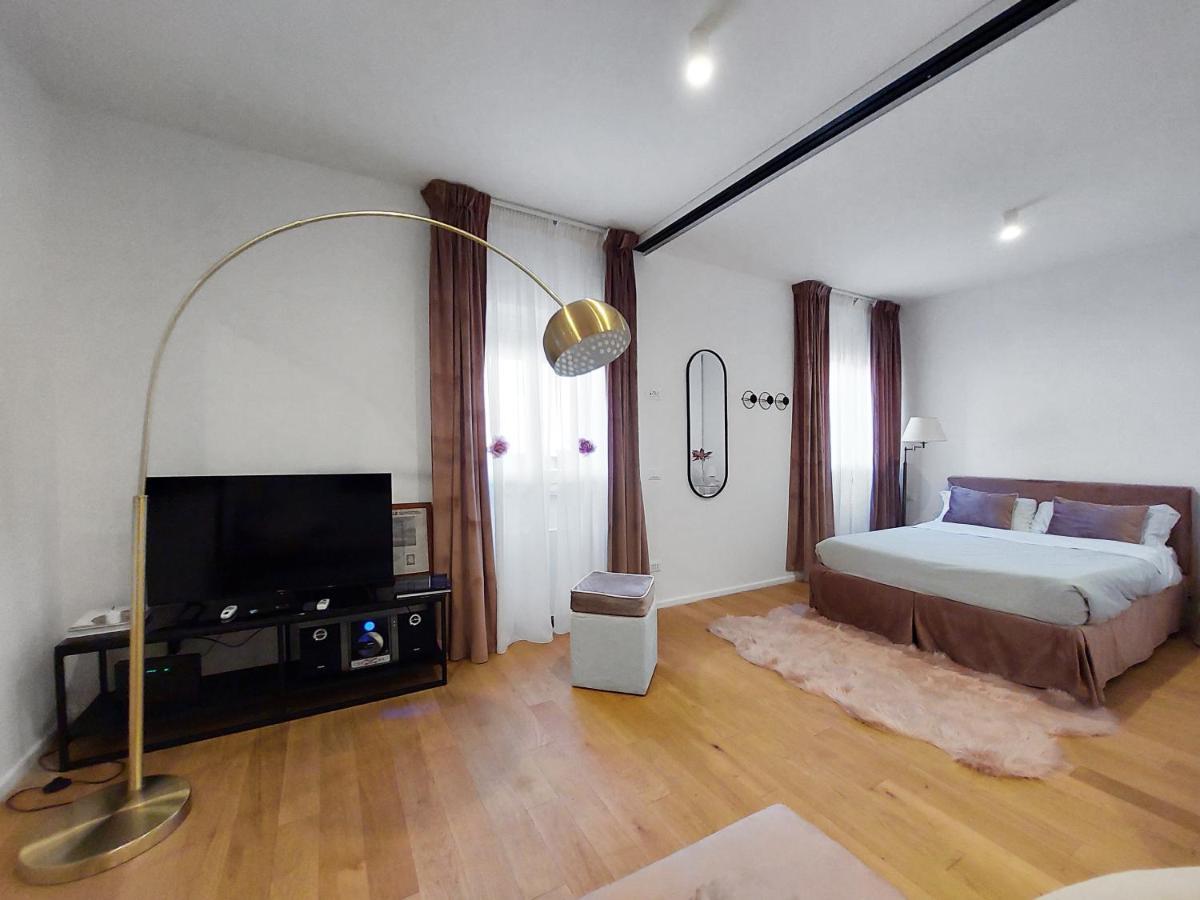 Piazza Di Spagna - Suite Donata, Strollingרומא מראה חיצוני תמונה